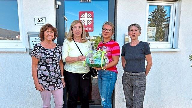 Unser Bild zeigt (von links) Gerlinde Metz, Gudrun Langend&ouml;rfer, Kristina St&uuml;rmer und Gabi Smith.