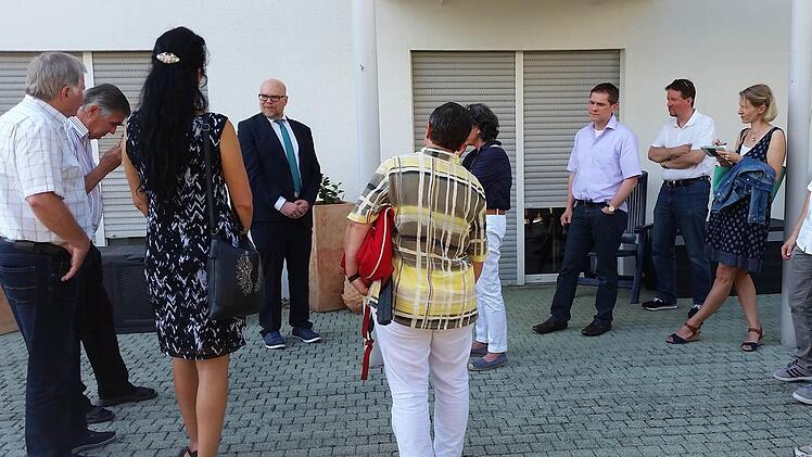 Der SPD-Ortsverein Bad Kissingen informierte sich im Burkardus-Wohnheim.  Foto: SPD Bad Kissisngen