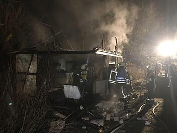 Völlig zerstört war der Schuppen beim Wehrhaus in der Nähe von Unterdornlach. Foto: NEWS5 / Fricke