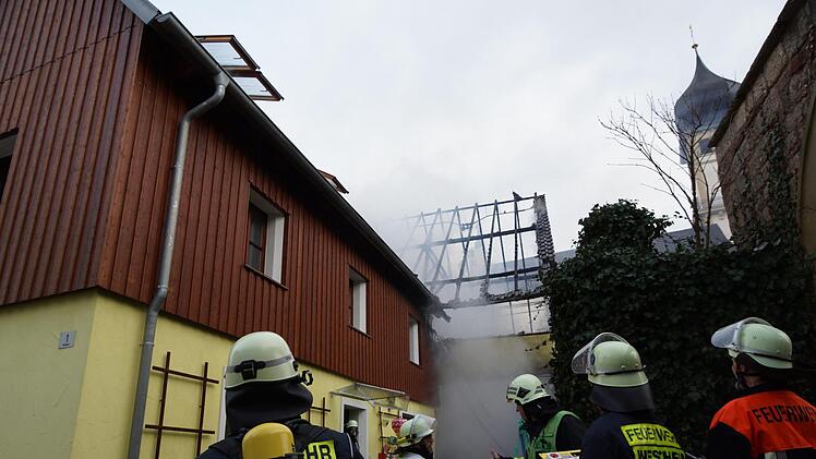 Scheunenbrand in Langendorf. Foto: Arkadius Guzy