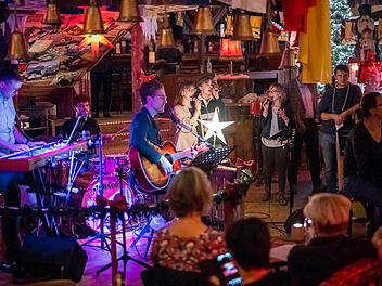 «Sunday Evening Church»: Gottesdiesnt im Pub in Bayreuth