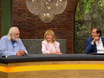 Steve Mandel (links) ließ in der Donnerstagsfolge seine Händlerkollegen bei "Bares für Rares" auf dem Trockenen sitzen.