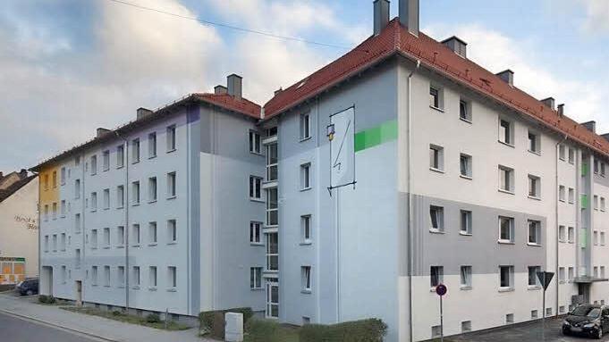 So sieht die sanierte Wohnanlage der Kronacher Wohnungsbaugesellschaft am Kaulanger aus. Fotos: ZBI