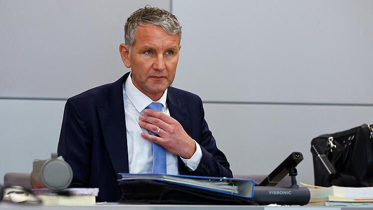 Prozessbeginn gegen AfD-Politiker H&ouml;cke in Halle