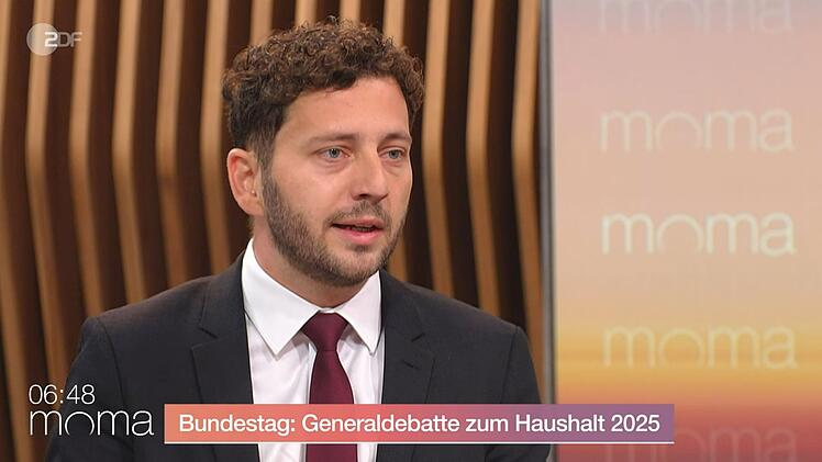 Felix Banaszak sprach im ZDF-Moma über das prognostizierte Haushaltsloch.