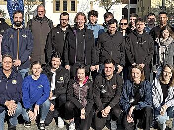 Die Teilnehmer des BBL-Assist- und &bdquo;Sport vernetzt&ldquo;-Summits in Bamberg.