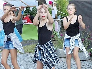 Die Girls der Tanzgarde Marktgraitz  Foto: Roland Dietz