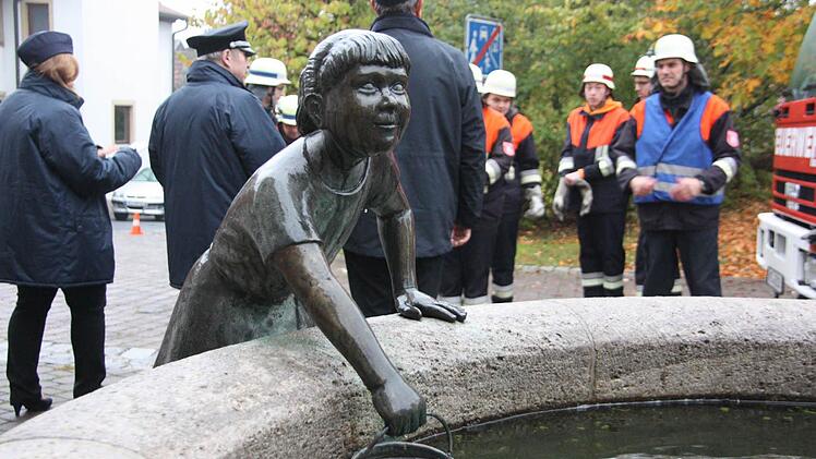 Leistungsprüfung der Kleinwenkheimer FeuerwehrFoto: Arnold Nöth