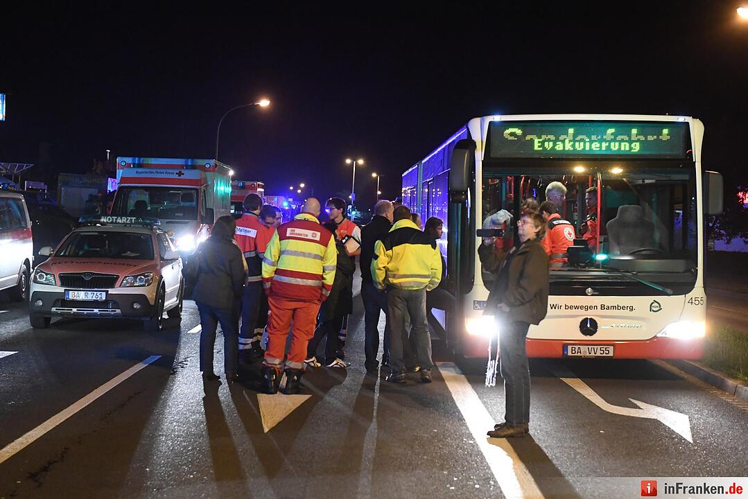 Brand in Tiefgarage in Bamberg - Hotel evakuiert