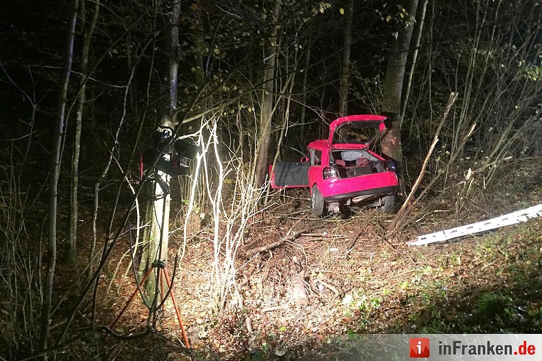 Reichenberg: 18-Jähriger stirbt bei Unfall im Kreis Würzburg