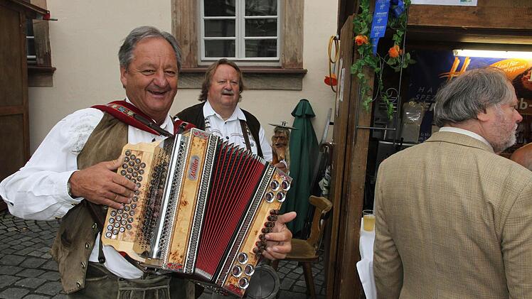 Auch die Wolfsberger setzten alles dran, die Rahmenbedingungen zu optimieren. Dort, wo sie aufspielten, war gute Laune angesagt.