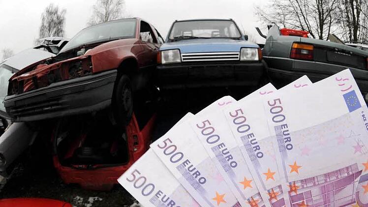 Die Autobauer wollen Diesel-Fahrern, die ihr Auto verschrotten lassen und einen Neuwagen kaufen, eine Umweltprämie zahlen. Eine Schrott-Idee. Symbolfoto: Archiv/dpa