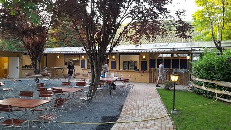 Würzburg: Neuer fränkischer Biergarten am Mainradweg wird eröffnet - "Alles ist neu gemacht"