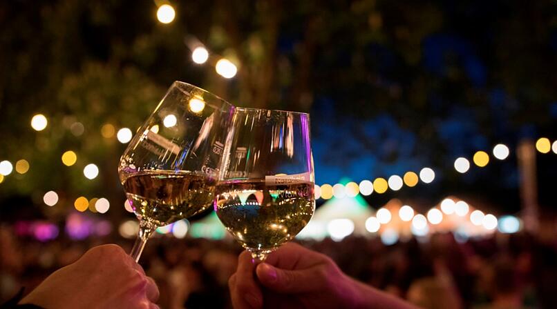 Weinfest im Kreis Kitzingen: Unfall, Diebstahl und mehr - Polizei zieht Bilanz