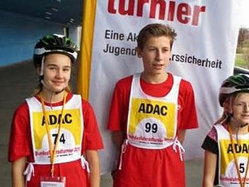 Die drei Teilnehmer des ADAC Bad Kissingen (von links): Marie Muth, René Schmitt und Tina Sell. Foto: Heinrich Muth