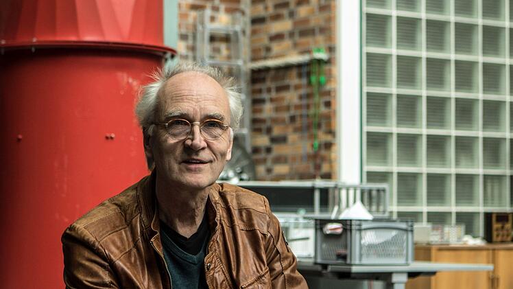 "Sounds der Zukunft" lautet das Motto einer Veranstaltungsreihe der Hochschule Coburg vom 8. bis 23. Mai. Im Zentrum steht das Schaffen des in Würzburg lebenden Komponisten Klaus Ospald, der auch mehrere Workshops leiten wird.Foto: Jochen Berger