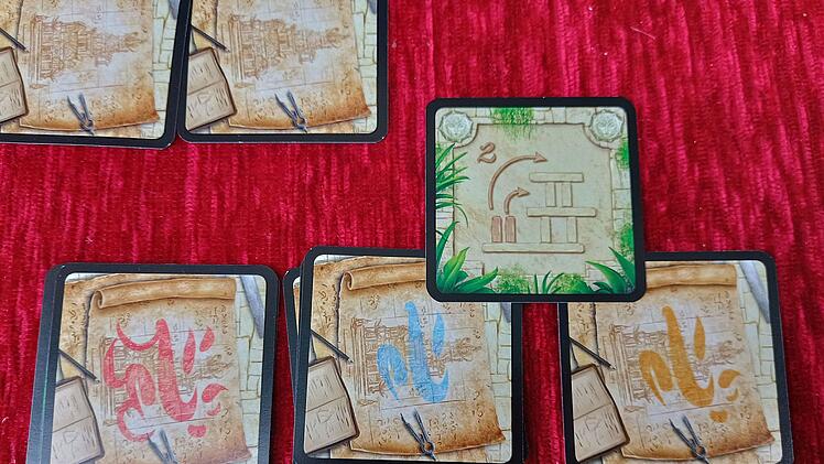 Spiele-Test "Menara" - spannende Stapelspiel für die ganze Familie von Zoch