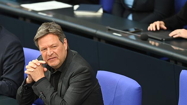 "Getrickst und get&auml;uscht": Aff&auml;re um Robert Habeck und den Atomausstieg