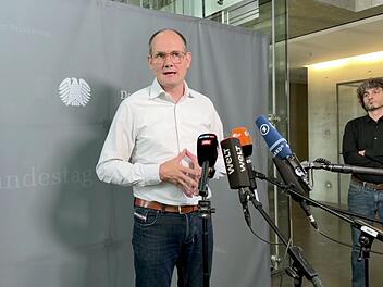 Opposition will Kassen-Sparpaket vor Gericht stoppen