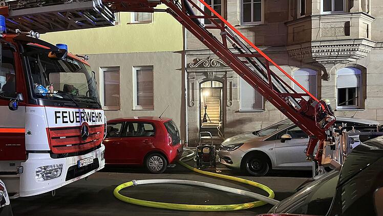 Verletzte Frau bei Brand in Nürnberger Südstadt