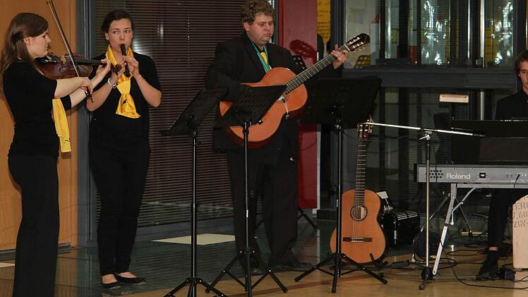 Musik zum Mitmachen bot das Irish Folk Ensemble.