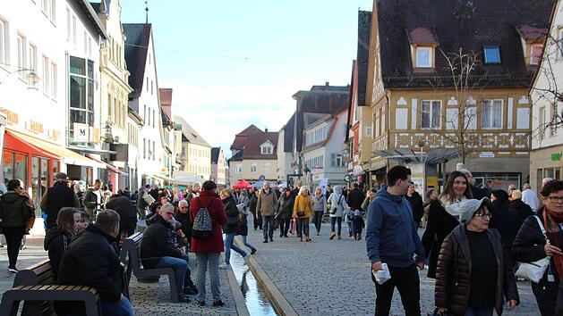 Forchheim: Jahrmarkt findet wieder statt - Standortwechsel und Stadtbus-Fahrplan