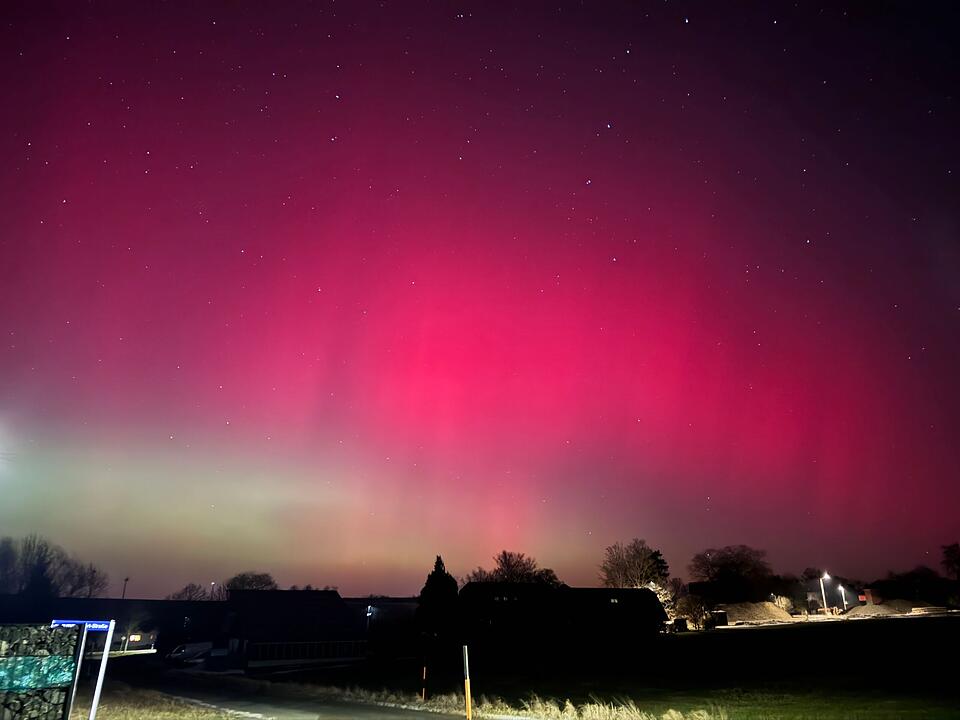 Seltene Polarlichter &uuml;ber Hochfranken