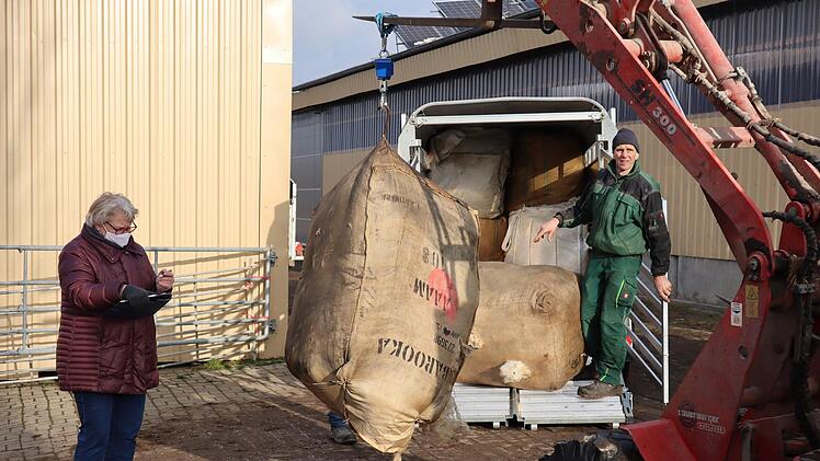Wiegen auf dem Hof. Foto: Anna-Lena Bieneck