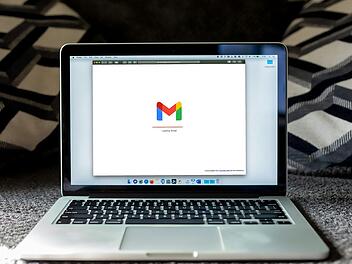 KI-Betrug bringt Gmail-Konten in Gefahr: So schützt du dich