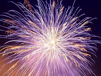 Abschlussfeuerwerk für das Rakoczy-Fest 2019 in der Au. Foto: Peter Rauch