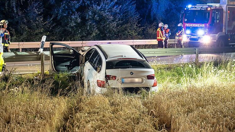 Spritzfahrt auf Feld im Kreis Lichtenfels endet mit Unfall