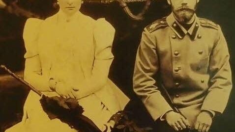 Zar Nikolaus II. und Zarin Alexandra Fjodorowna