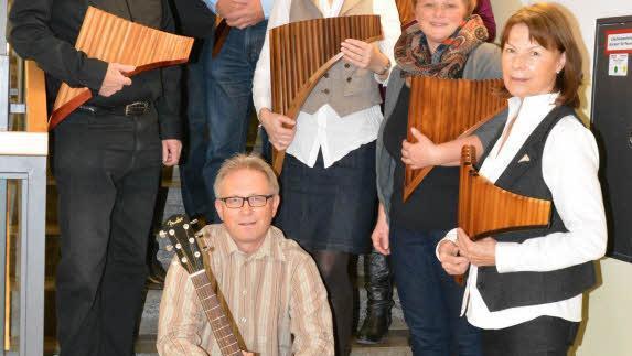 Am Sonntag, 21. Dezember, spielt die Gruppe "CumPan" in der Aula des Johann-Philipp-von-Schönborn-Gymnasiums.