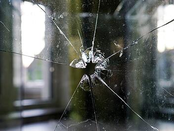 Eine Schneise der Verw&uuml;stung haben Unbekannte in der Bamberg Innenstadt hinterlassen. Symbolbild, Foto: Kirahoffmann/pixabay
