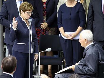 Sondersitzung des Bundestags im Paul-L&ouml;be-Haus