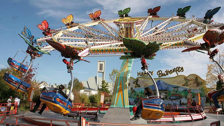 Auch Fahrgeschäfte gehören zum Angebot, dass die Neunkirchnern ihren Gästen machen. Foto: fra-press