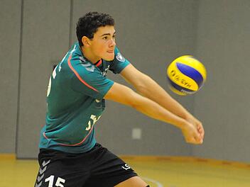 Lorenz Karlitzek lebt Volleyball. Und das nicht nur in den Spielen für den TV/DJK Hammelburg. Foto: Hopf