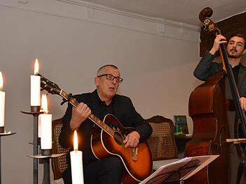 Dennis Dennehy (links) und Yannick Steinborn boten ein gelungenes und abwechslungsreiches Konzert. Foto: Björn Hein