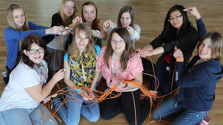 Girl's Day in der Mediengruppe Oberfranken. Mädchen haben sich über den IT Beruf informiert. Foto: Barbara Herbst