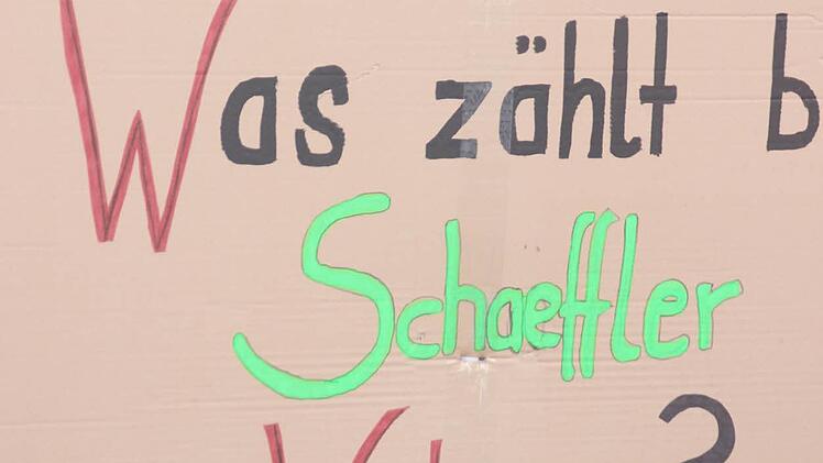 Demo bei Schaeffler in Elfershausen. Foto: Heike Beudert
