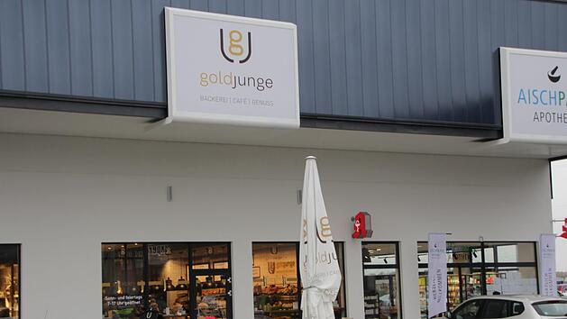 Die neue Goldjunge-Filiale im H&ouml;chstadter Aischpark-Center wird von den Kunden gut angenommen. Ob das B&auml;ckereigesch&auml;ft mit Caf&eacute; bleibt, steht noch nicht fest.  Foto: Andreas Dorsch