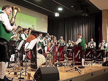 Die Roßfelder Musikanten begeistern mit ihrer böhmisch-mährischen Blasmusik.