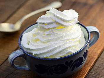 Deutsche Milchkontor GmbH ruft laktosefreie Schlagsahne zurück