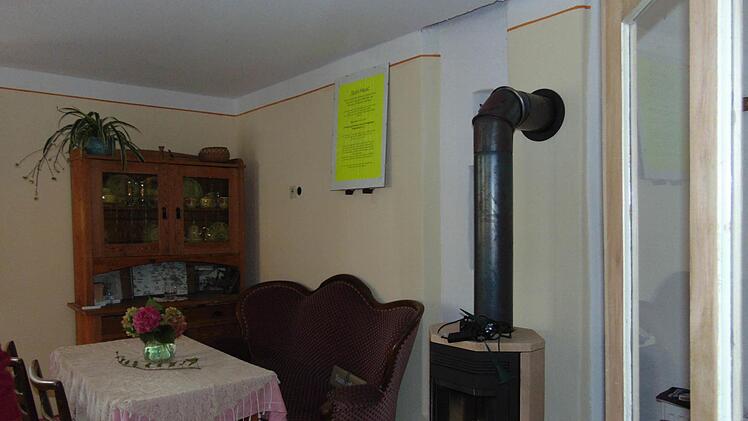 Die gute Stube des umgebauten Egloffsteiner Spörl-HausesFotos: Petra Malbrich