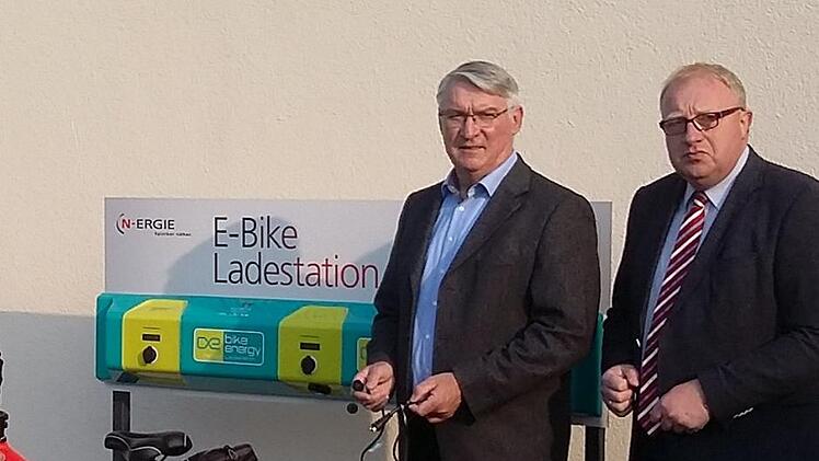 Firmen & Fakten: E-Bike-Ladestation am Dorfladen Kummrei