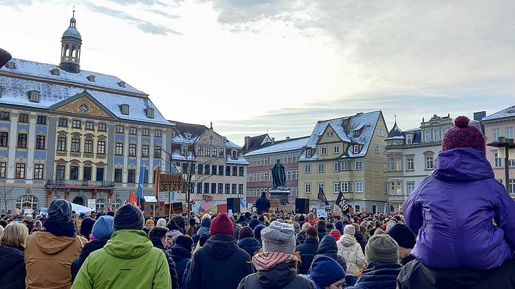 Zehntausende protestieren in Franken gegen Rechts - "Demokratie in Gefahr"