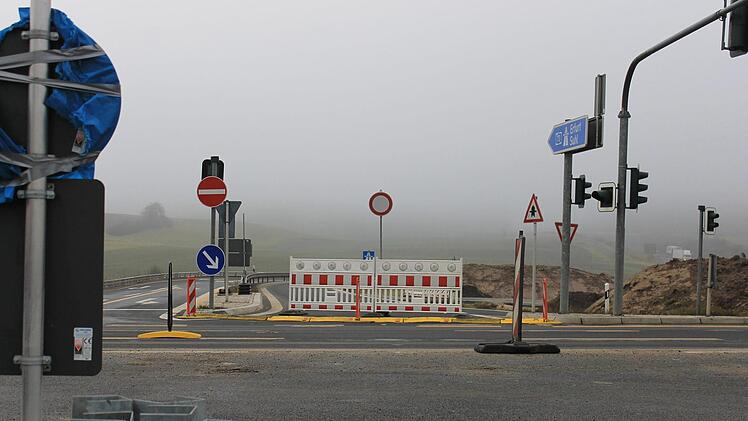 Die Auffahrt in Richtung Suhl ist bis Mittwochmittag noch gesperrt. Foto: Dominic Buckreus