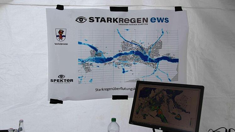 Die ansässigen Betriebe hatten sich viel einfallen lassen, um sich beim Tag der offenen Tür vorzustellen. Foto: Richard Sänger