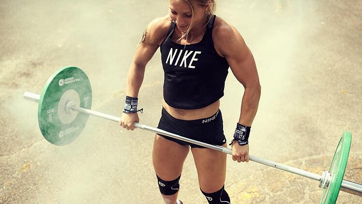 Miriam Krug beim CrossFit-TrainingFelix Hoffmann / www.felixsamuelhoffmann.com