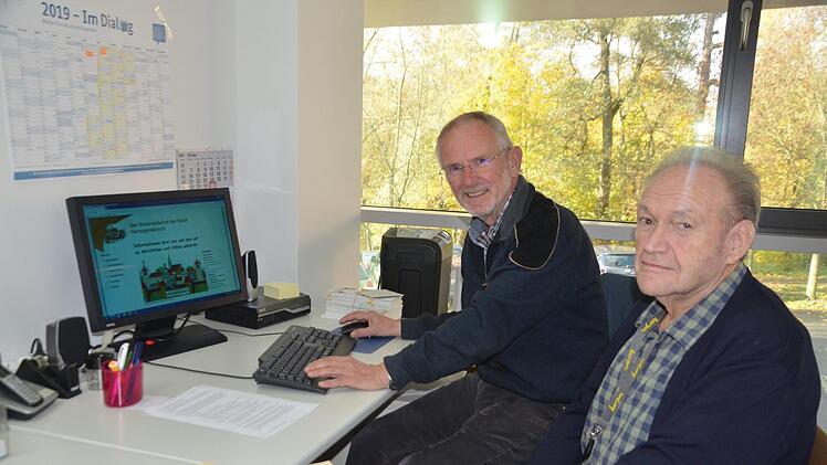 Friedrich Speth (links) und Hans Münck möchten eine Gruppe gründen, in der sich pflegende Angehörige austauschen können.  Foto: Bernhard Panzer